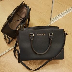 Michael Kors Navy Leather Handbag